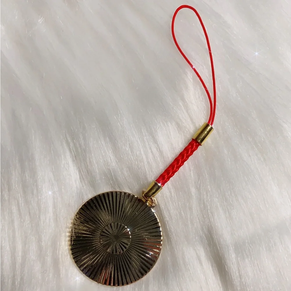 Lucky cat waving fortune phone charm